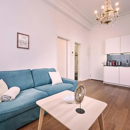 2, Perfect Location, Comfortable & Modern Apartamento Berna