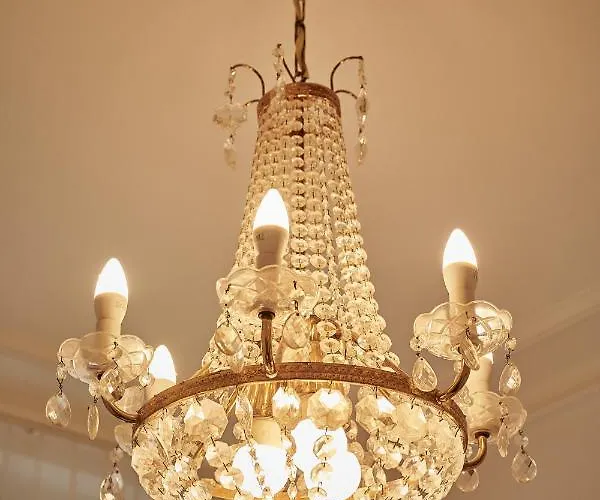 2, Perfect Location, Comfortable & Modern Apartamento Berna